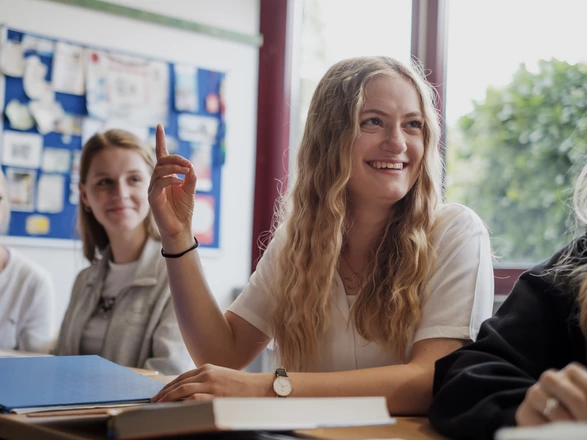 Schülerinnen im Unterricht